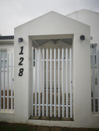 1 Bedroom House