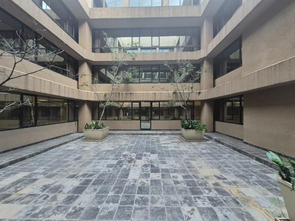 10 807 m² Commercial space