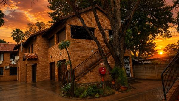 3 Bedroom Townhouse