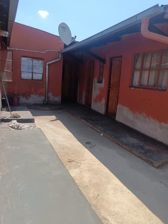 7 Bedroom House