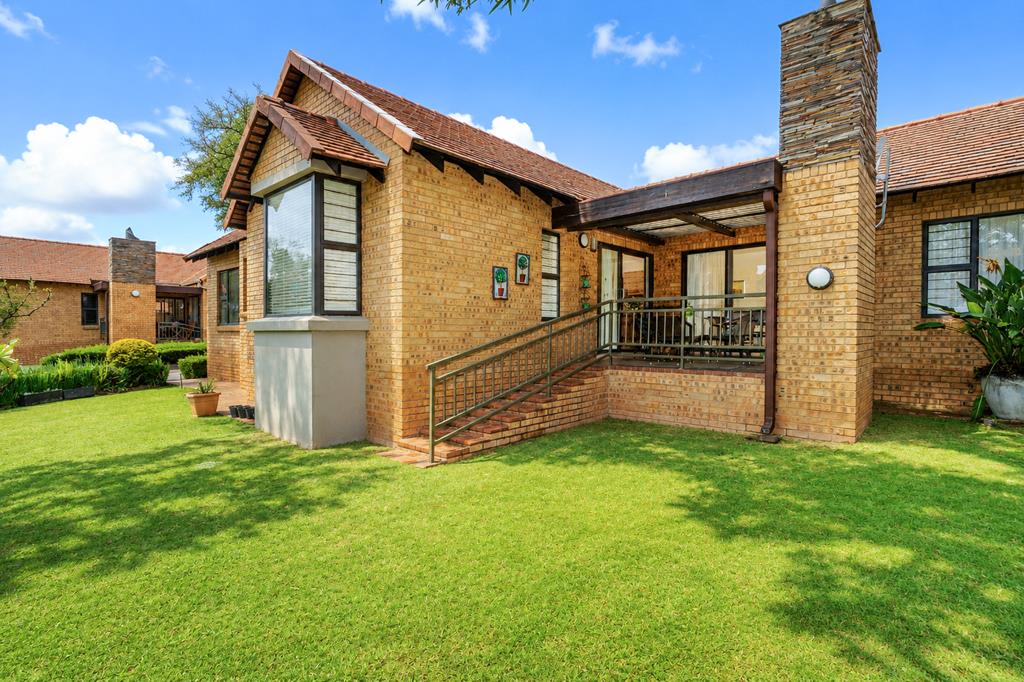 2 Bedroom Townhouse