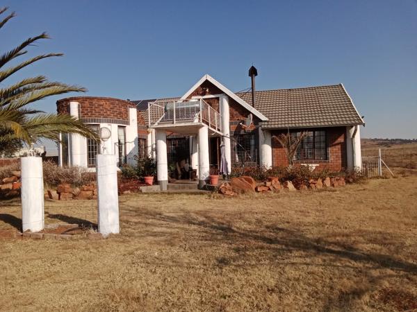 2.3 ha Farm