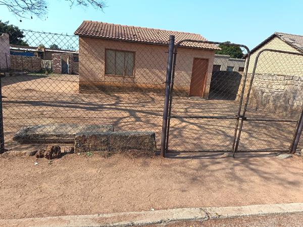 2 Bedroom House