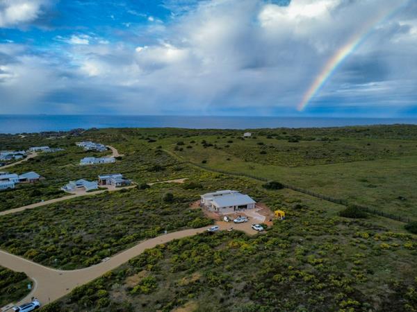 827 m² Land