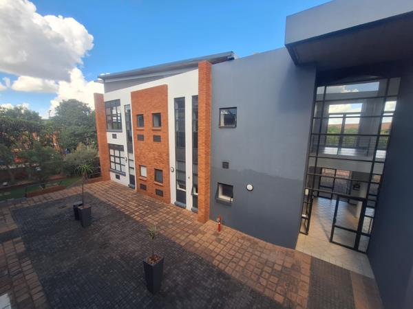 154.5 m² Office Space