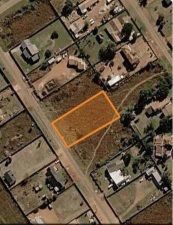 2 032 m² Land
