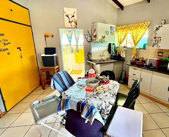 1 Bedroom House