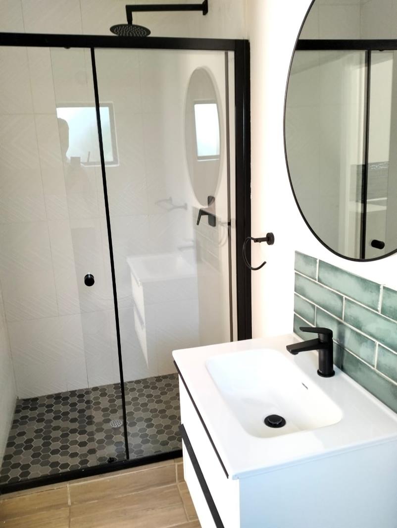 1 Bedroom Garden Cottage in Helderkruin