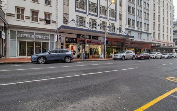 383 m² Commercial space
