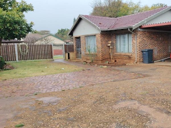 2 Bedroom House