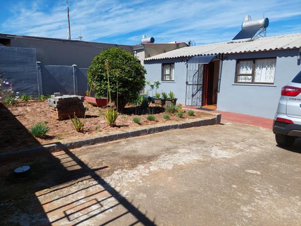2 Bedroom House