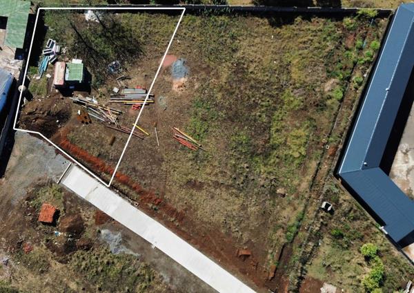 1 280 m² Land