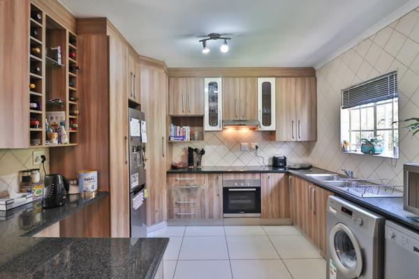2 Bedroom Simplex