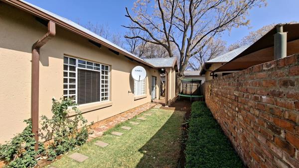 2 Bedroom Simplex