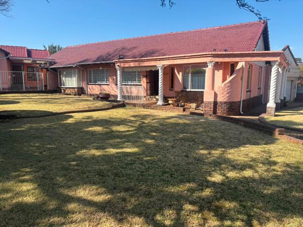 5 Bedroom House