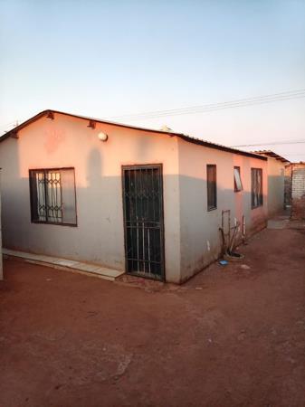 2 Bedroom House