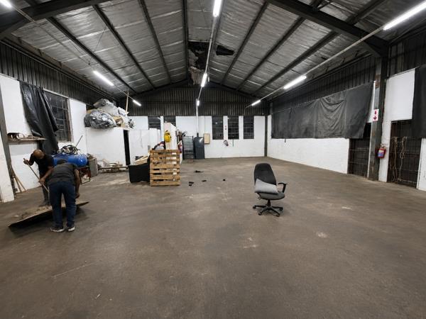 211 m² Commercial space