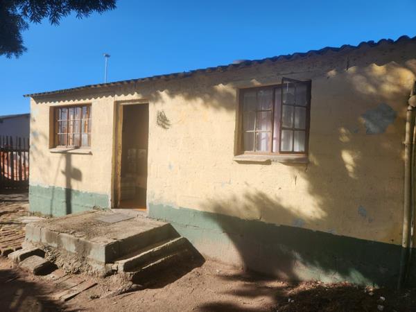 2 Bedroom House