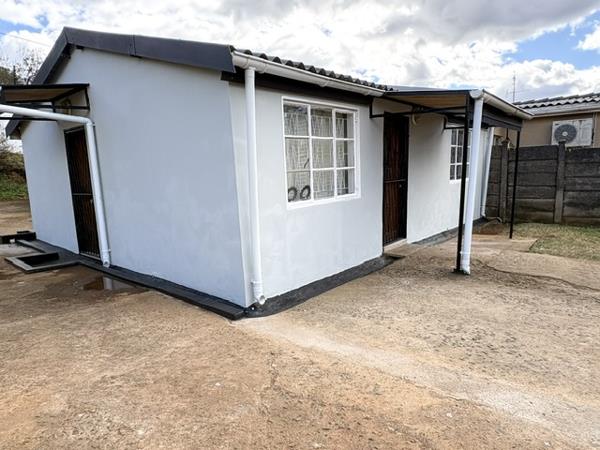 2 Bedroom House