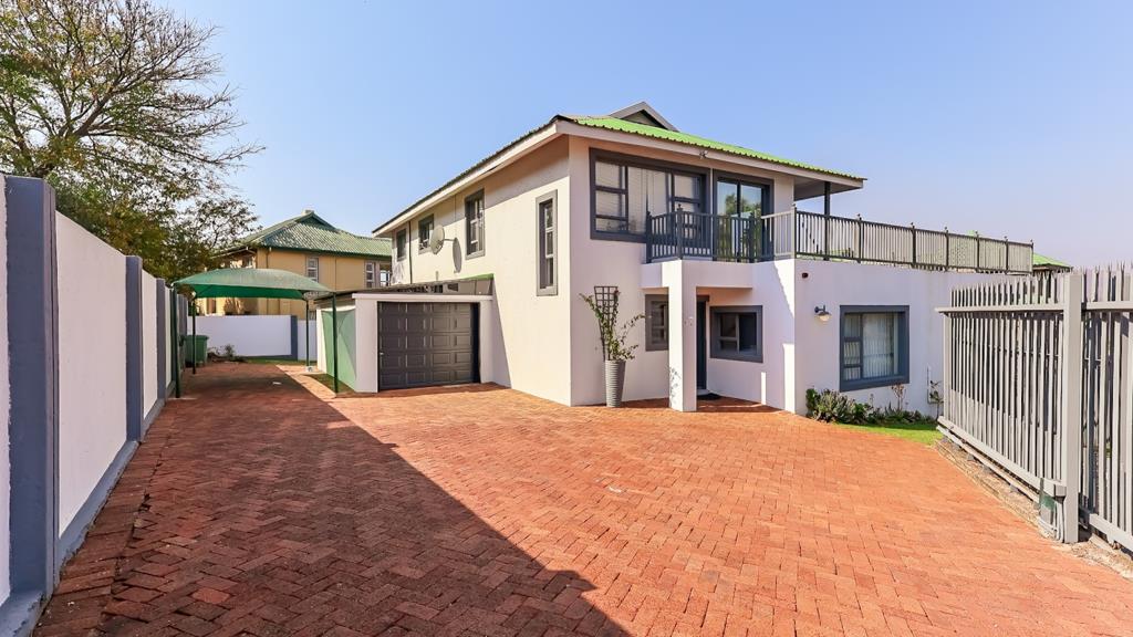 4 Bedroom House