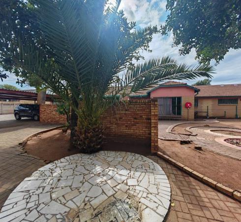 14 Bedroom House