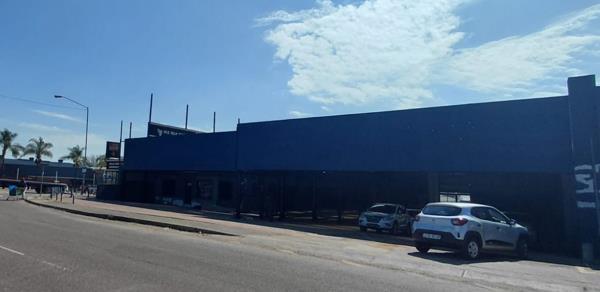 1 000 m² Commercial space