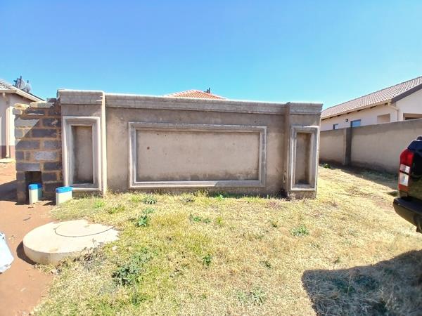 2 Bedroom House