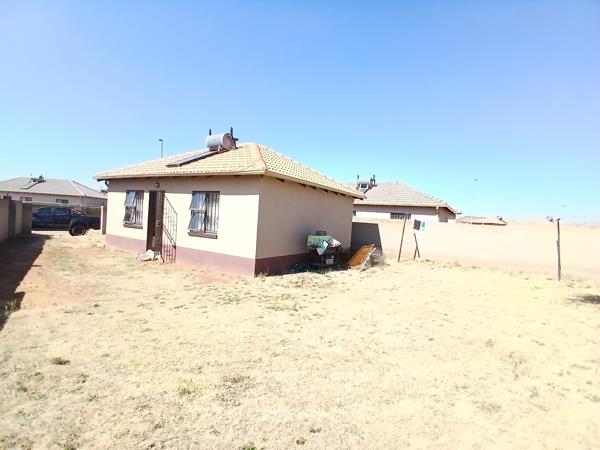 2 Bedroom House