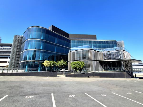 5 834 m² Commercial space