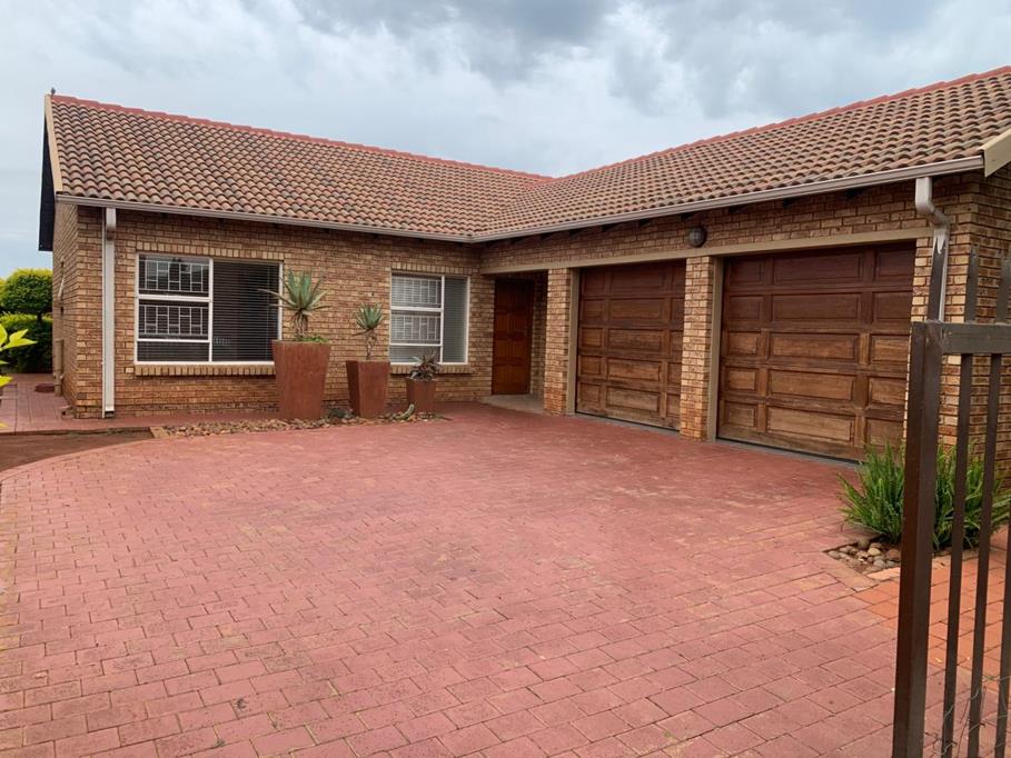 3 Bedroom Townhouse