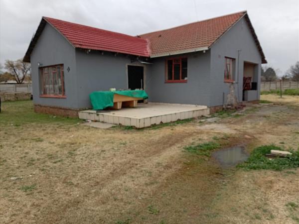 3 Bedroom House
