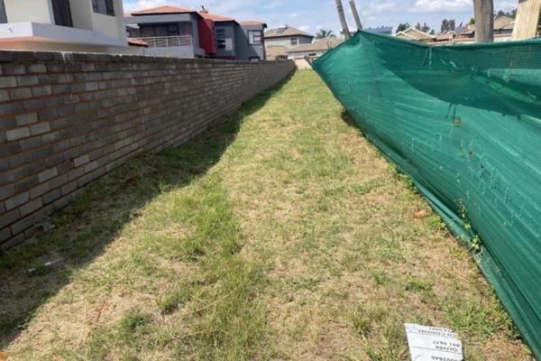 1 155 m² Land