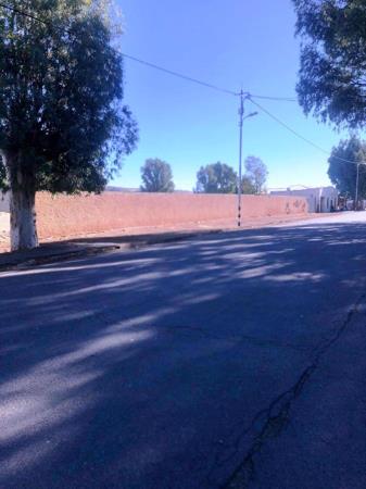 1 001 m² Land