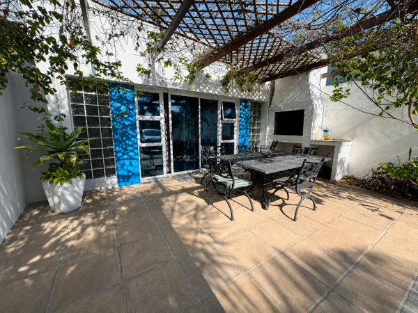 2 Bedroom Garden Cottage
