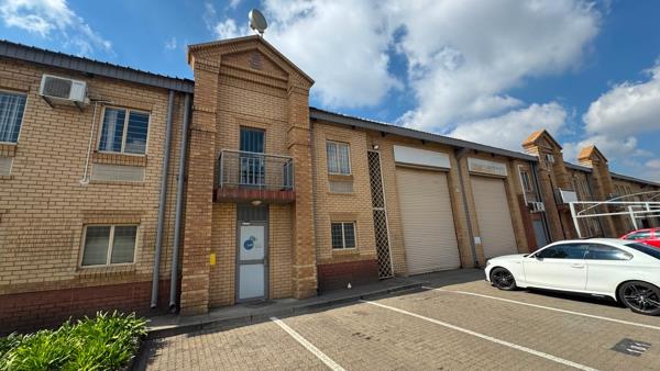 476 m² Industrial space