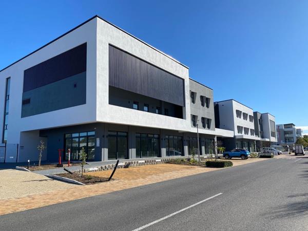 296.4 m² Commercial space