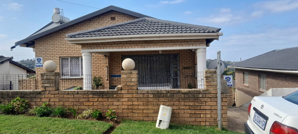 8 Bedroom House