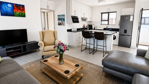 1 Bedroom House