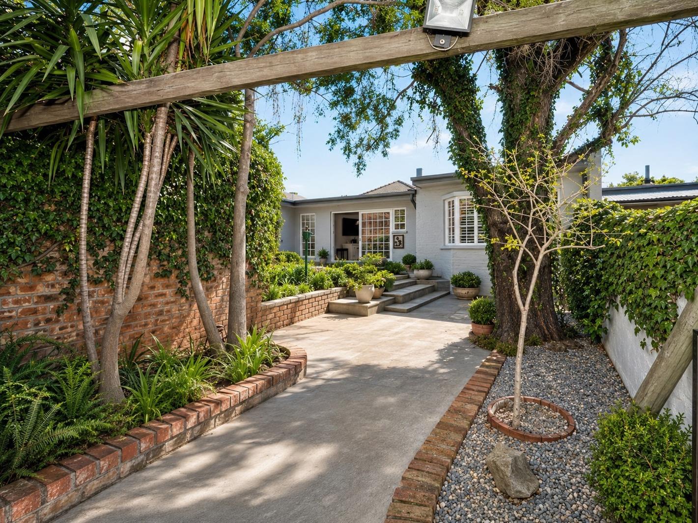 3 Bedroom House in Linden