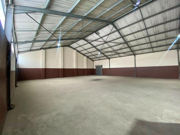438 m² Commercial space