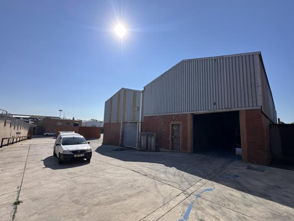 350 m² Industrial space