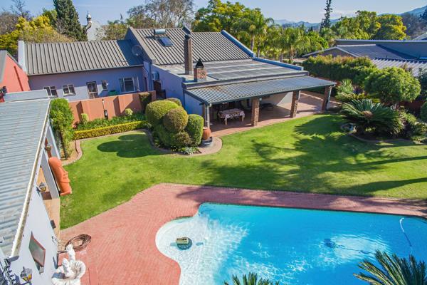 5 Bedroom House
