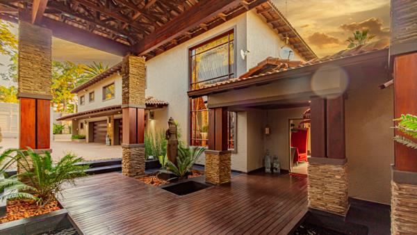 6 Bedroom House