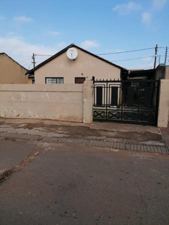 2 Bedroom House
