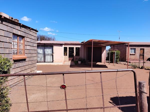 2 Bedroom House