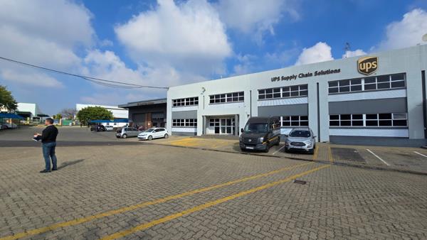 4 340 m² Industrial space
