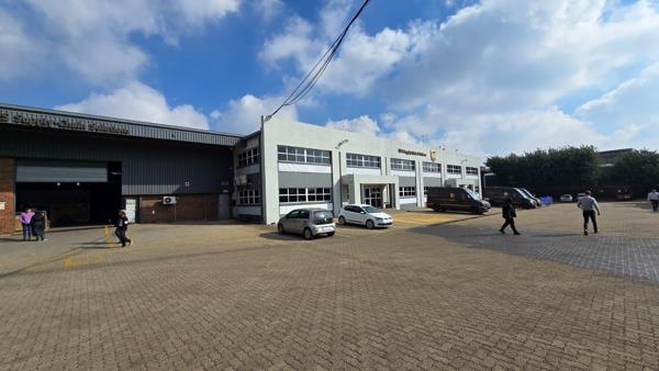 4 340 m² Industrial space