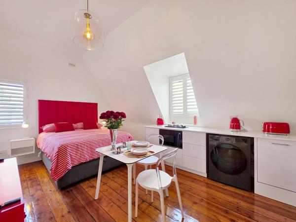 Bachelor apartment