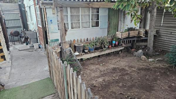 1 Bedroom House