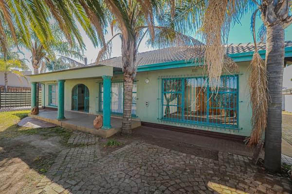 5 Bedroom House
